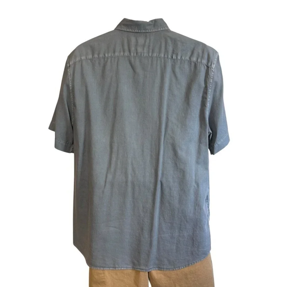 Banana Republic Mens Slim Fit Button Down Shirt~Size Large~Blue Cotton L12 12